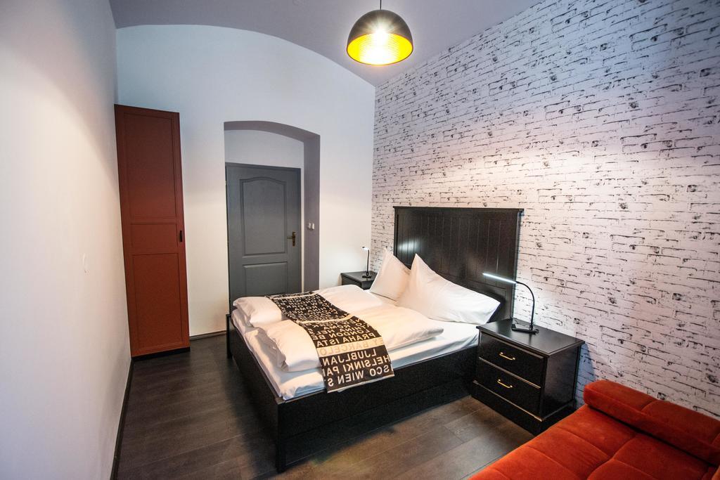 Brooklyn Sauna Apt By Ruterra Praga Esterno foto