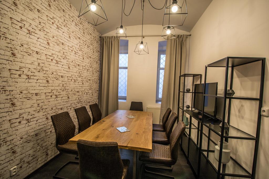 Brooklyn Sauna Apt By Ruterra Praga Esterno foto