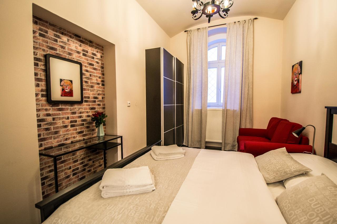 Brooklyn Sauna Apt By Ruterra Praga Esterno foto